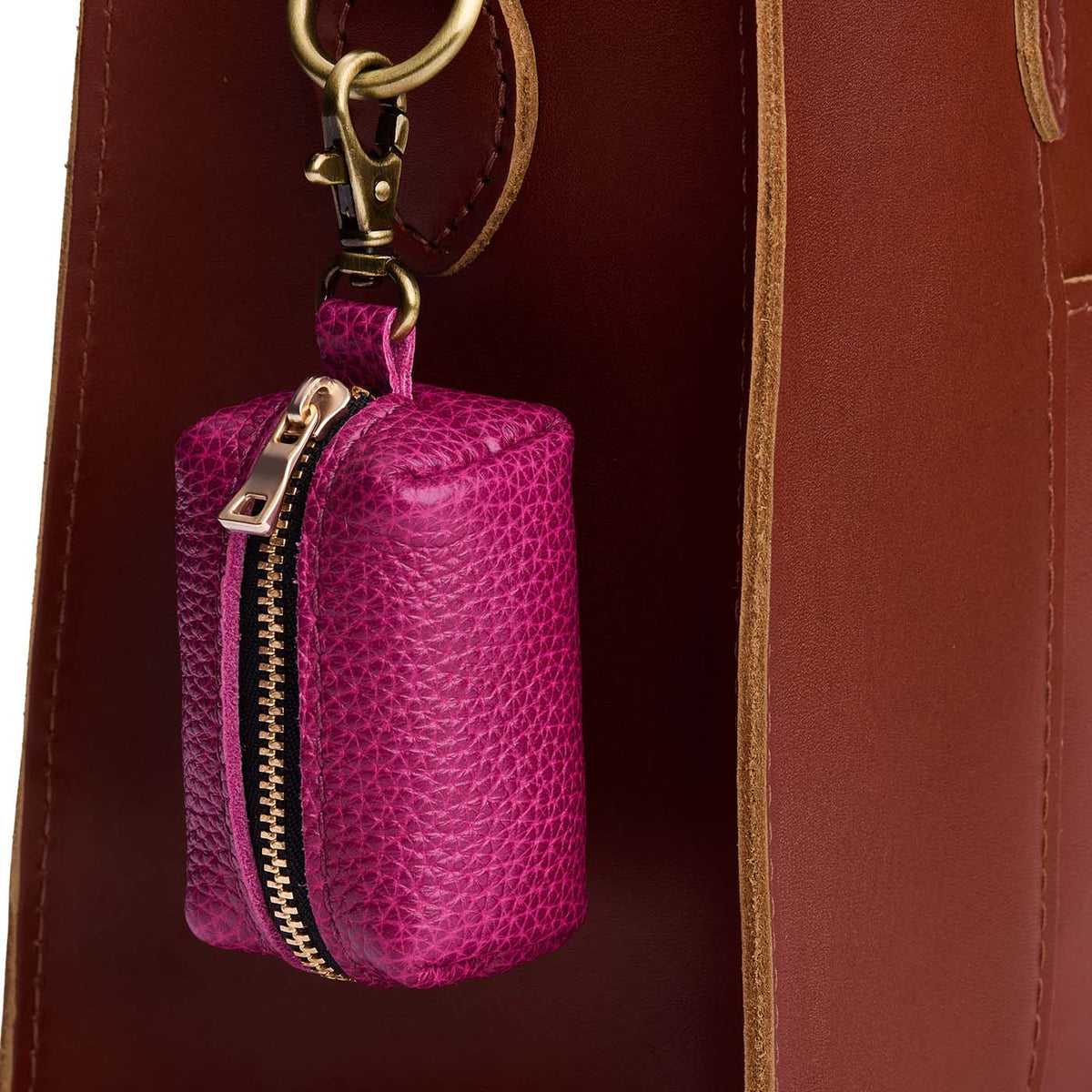 Cosmo | Leather small keychain pouch