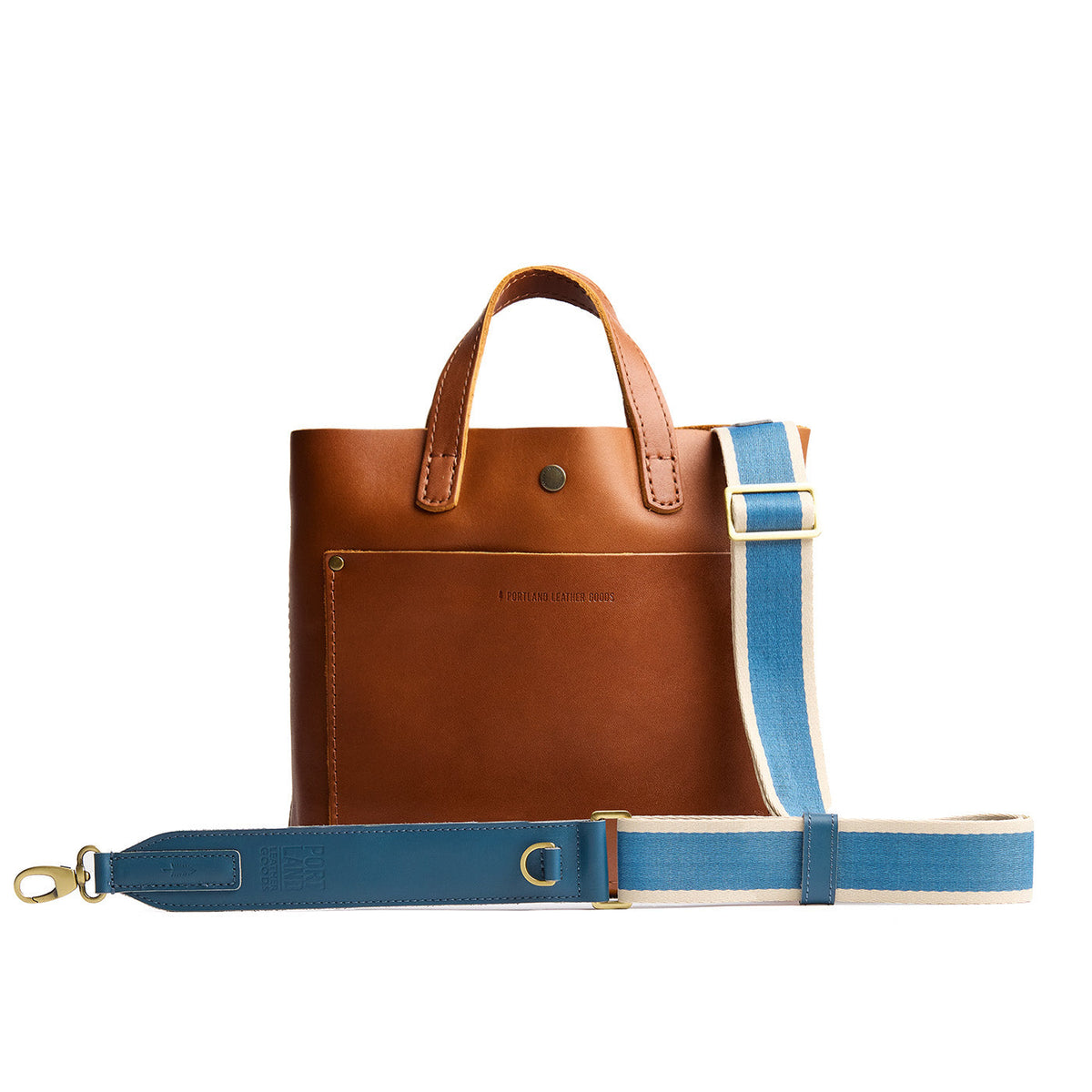 Seaside | Adjustable fabric and leather strap on a leather tote bag