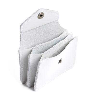 Pearl*Plus | Small leather wallet with snap closure