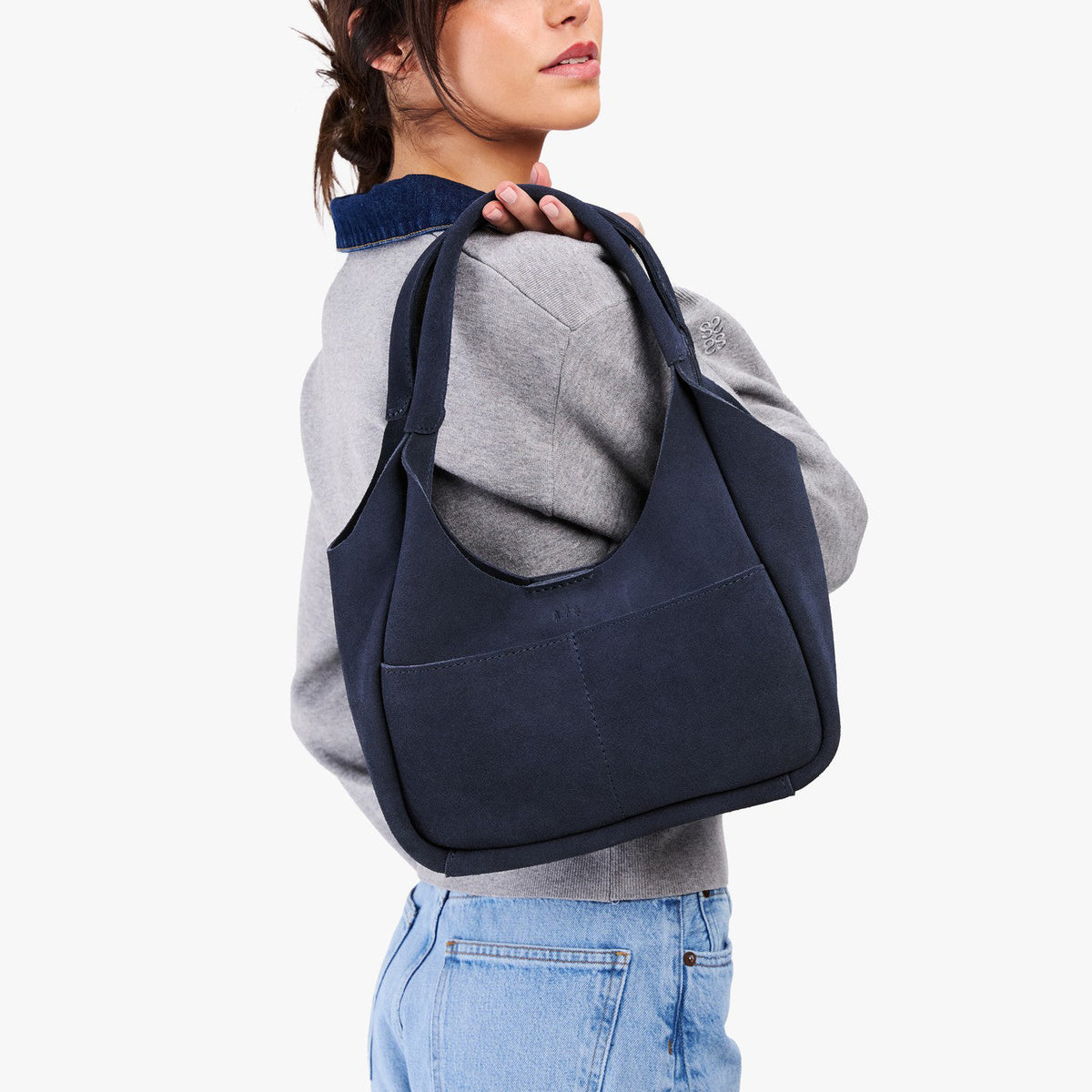 Alaska Blue*Medium | U-shaped, flat-bottomed leather shoulder bag with two outside pockets