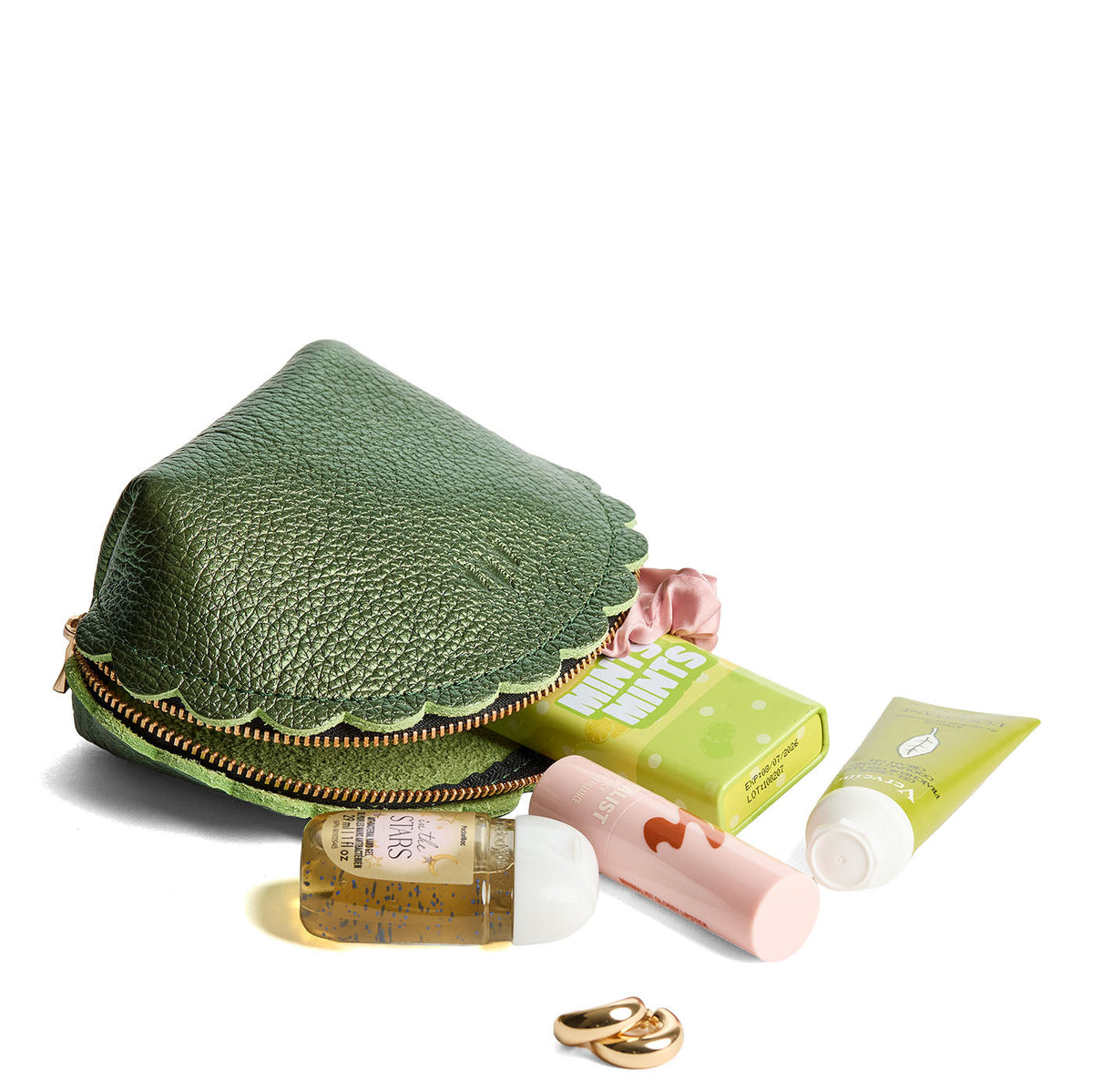 Metallic Greench*Large | Curved leather pouch with zipper and scalloped edges