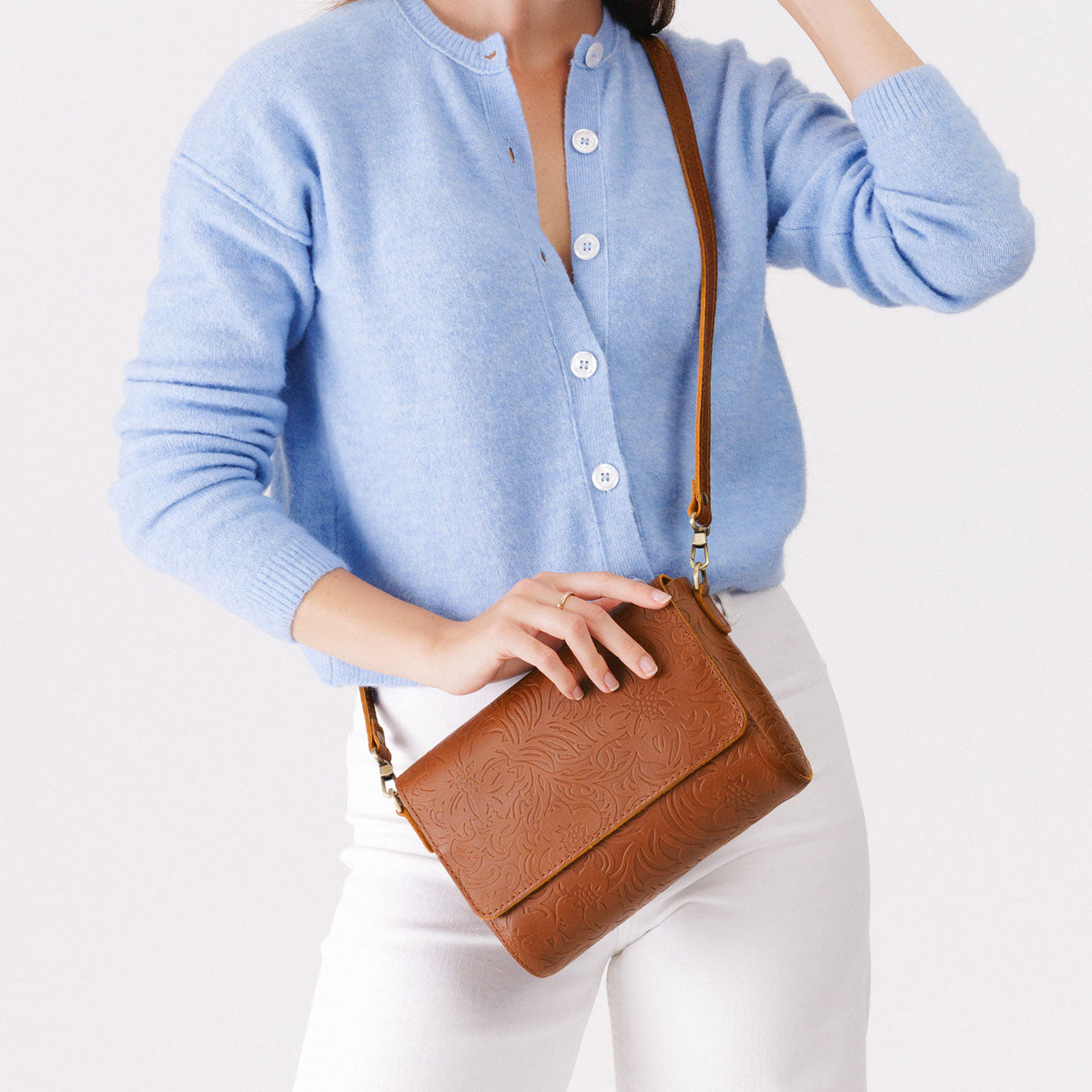 Meadow*Medium | Model Wearing Leather Crossbody Bag with Magnetic Messenger Bag Closure