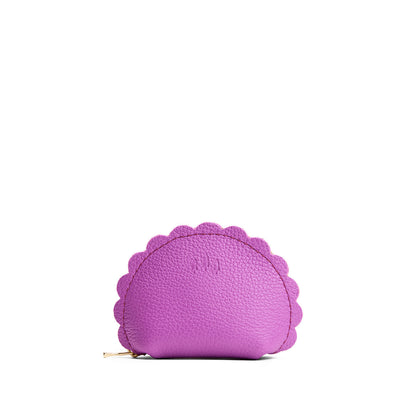 Cattleya*Small | Curved leather pouch with zipper and scalloped edges