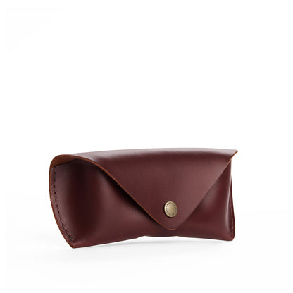 Cognac | Leather sunglasses case with snap closure