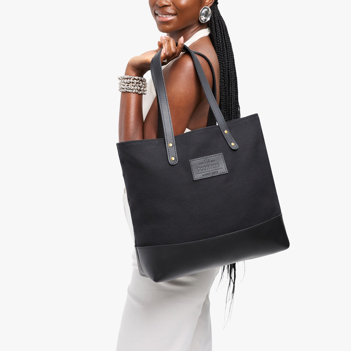 Noir | Canvas tote with leather base and handles