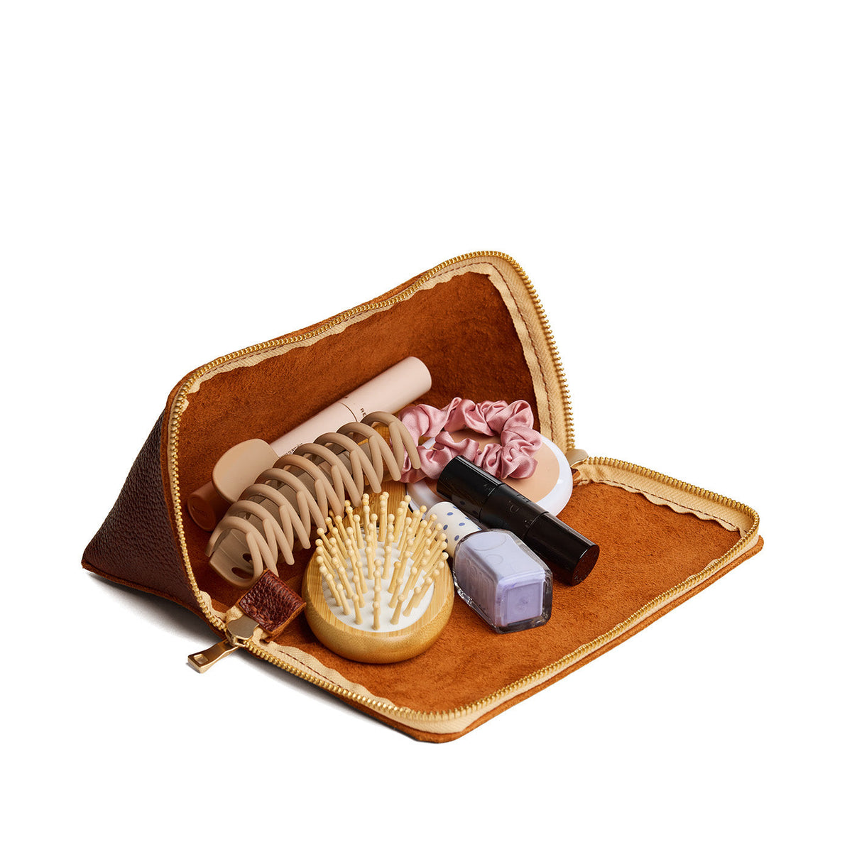 Nutmeg | Triangular shaped pouch with extra long zipper